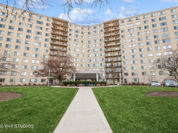 6933 N Kedzie Ave APT 116, Chicago, IL 60645