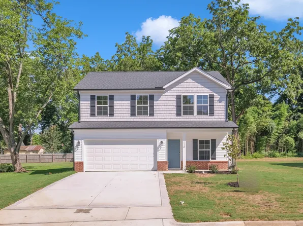 114 Hays St, Oxford, NC 27565