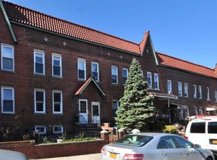 2344 33rd Ave, Astoria, NY 11106
