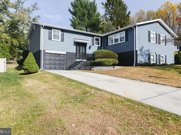 5801 Stone Pine Rd, Wilmington, DE 19808