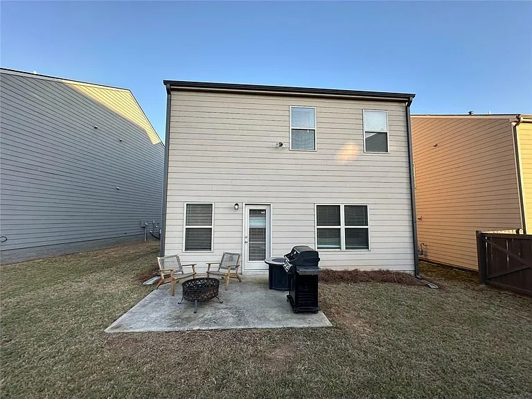 126 Auburn Crossing Dr — Photo 43
