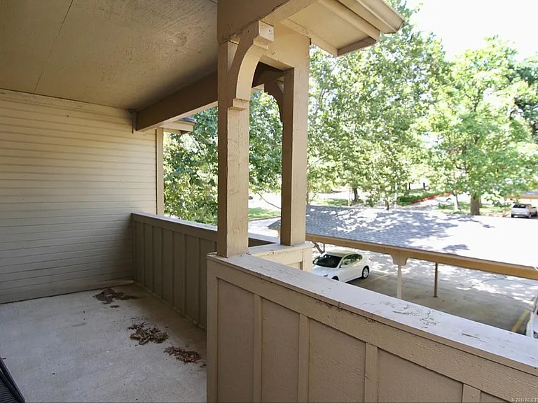 9113 S Urbana Ave #8-C — Photo 18
