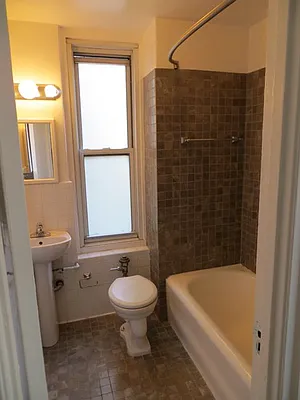Rented by Performing Assets Corp | media 10