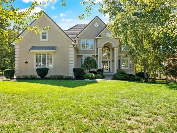 2505 W 141st St, Leawood, KS 66224