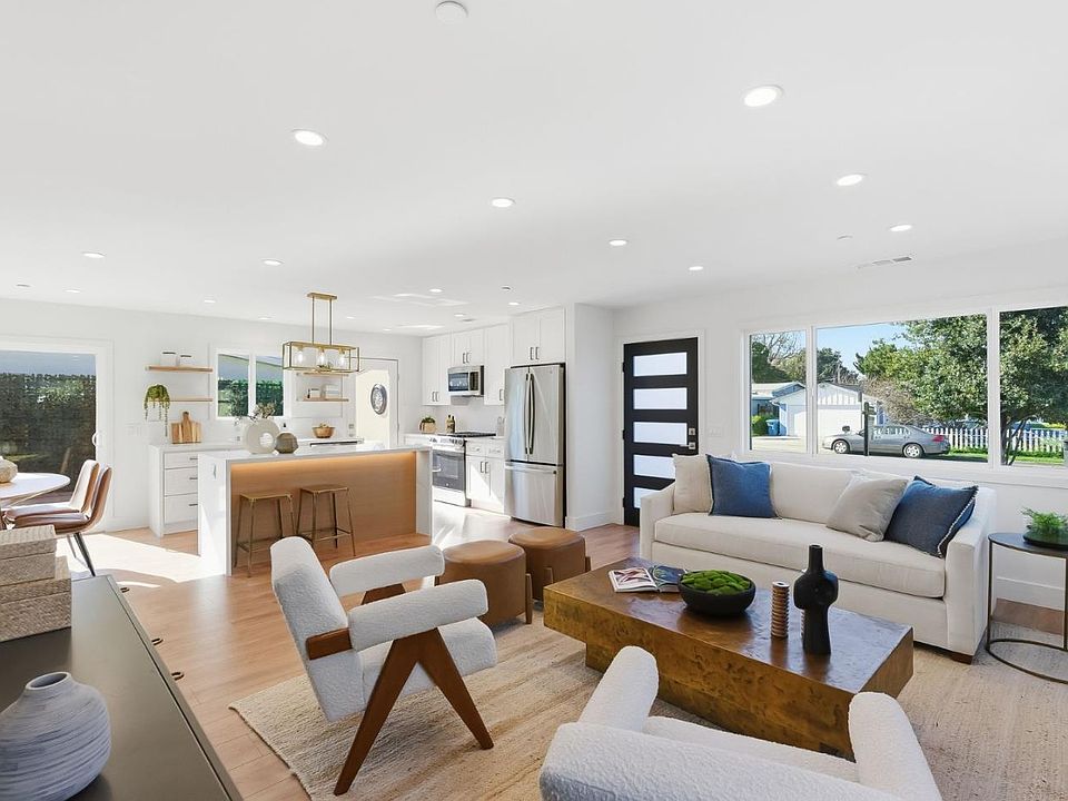 1st image of 2512 Farrington Way