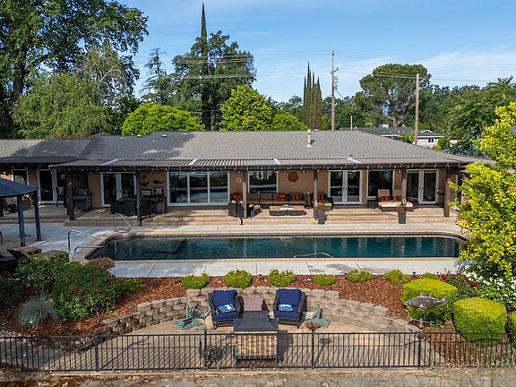 5th image of 6913 Riverside Dr