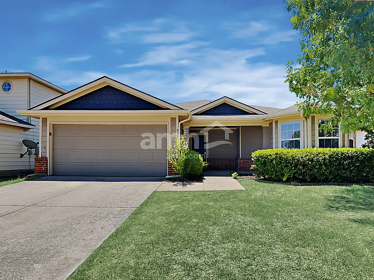 9921 Thomas Jefferson Dr — Photo 1