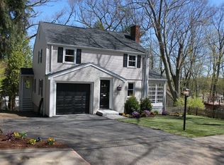52 Roundwood Rd, Newton, MA 02464
