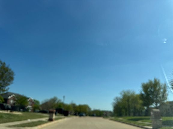 4th image of 906 Shady Bend Dr