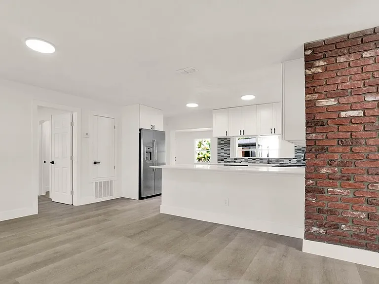 1004 Jersey St — Photo 17