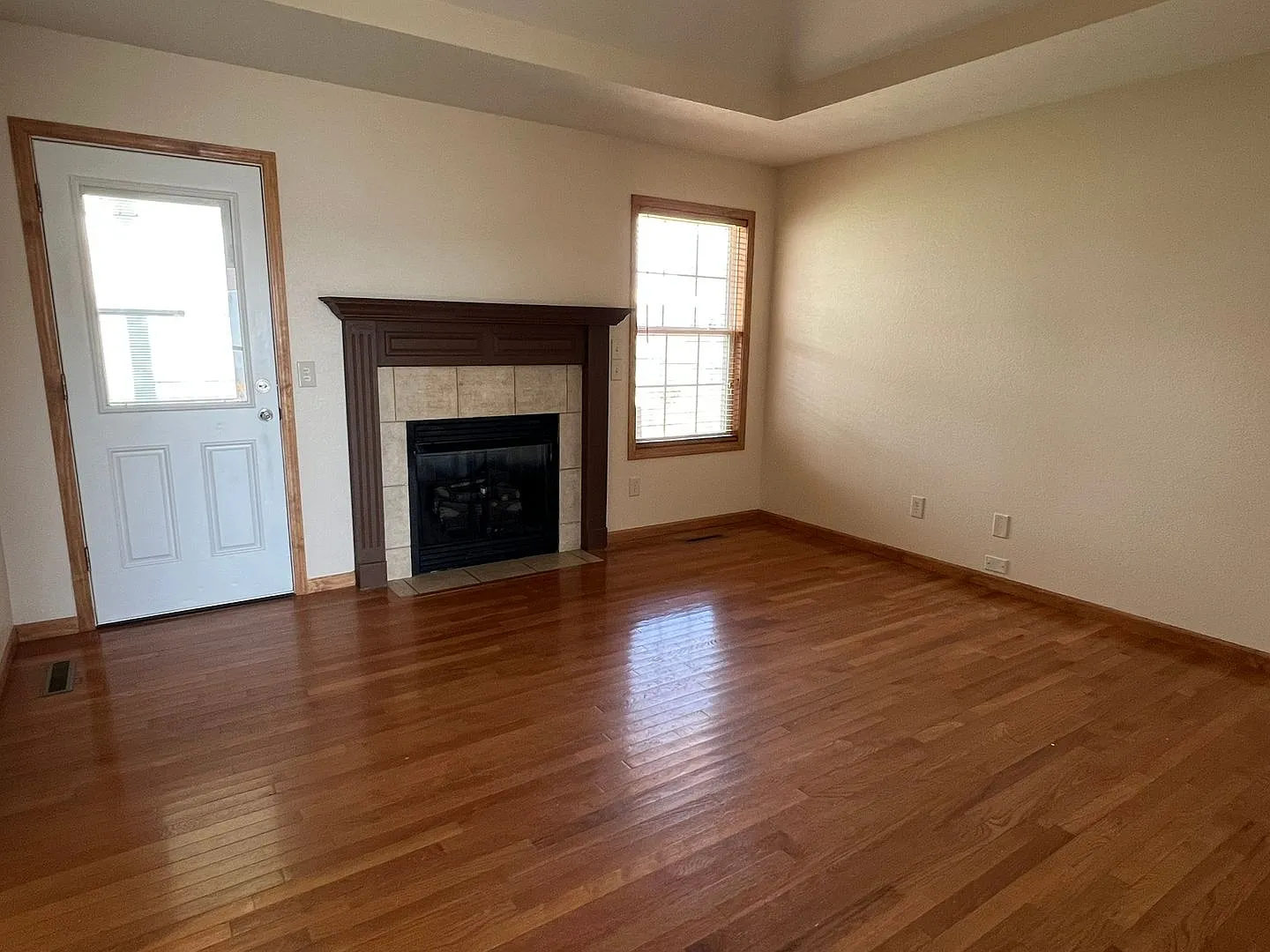 All Brick Home in Rolling Prairie — Photo 2