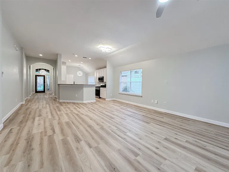27 Auburn Path Dr — Photo 24