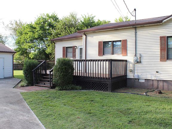 4th image of 2915 Mayfield Rd