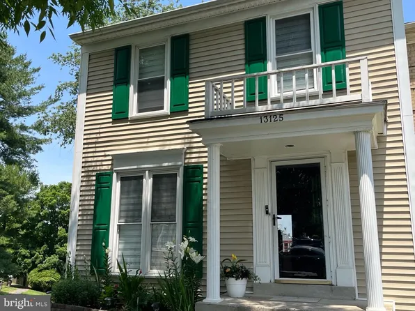 13125 Country Ridge Dr, Germantown, MD 20874