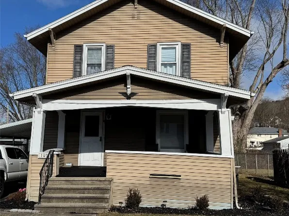 107 Birdsall St, Endicott, NY 13760