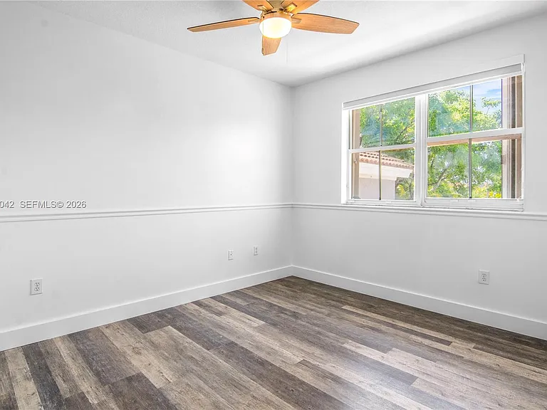 16001 SW 43rd Ter #16001 — Photo 15