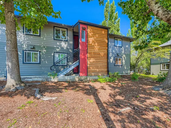 12634 NW Barnes Rd APT 8, Portland, OR 97229
