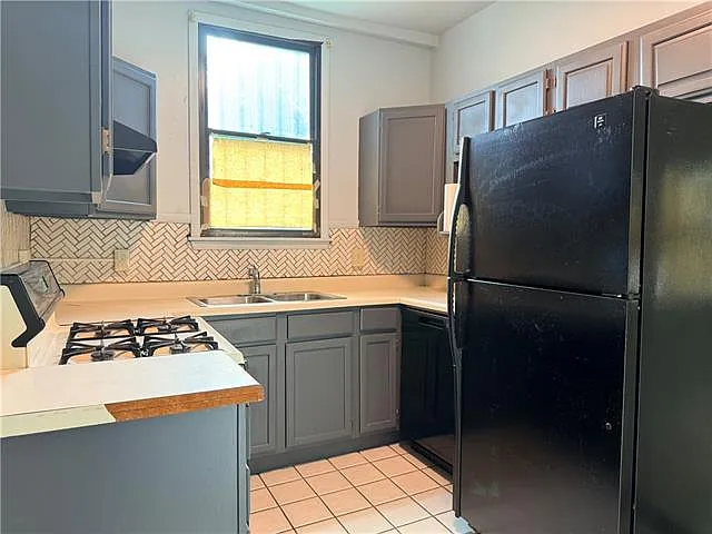2754 Jasmine St — Photo 14