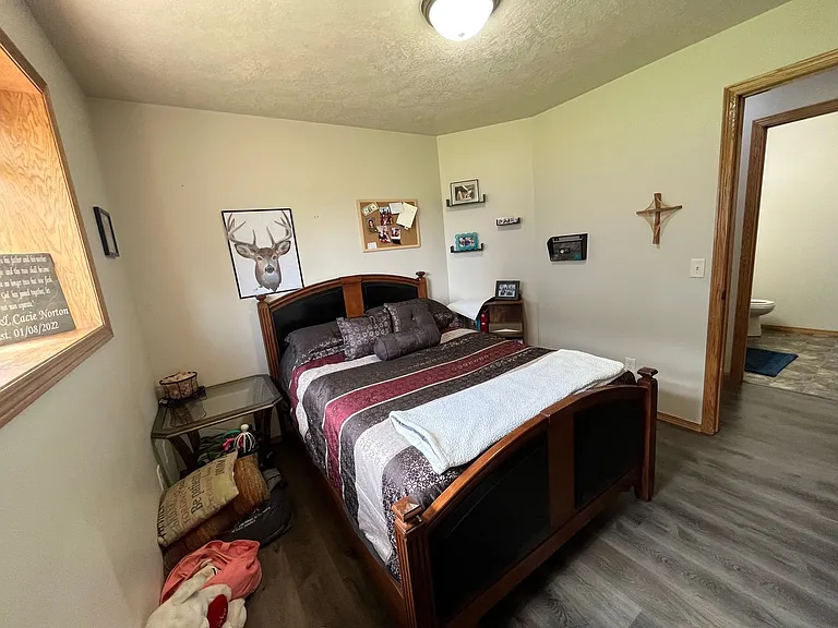 8204 S Hughes Ave #2 — Photo 18