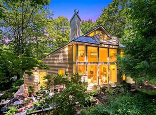377 Devils Knob Loop, Roseland, VA 22967