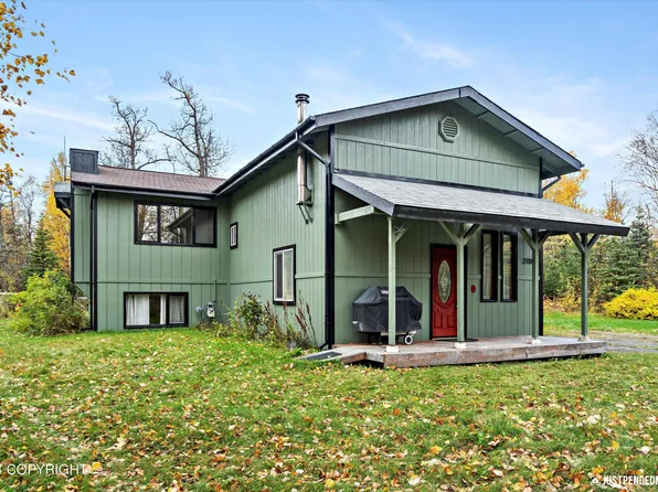 2700 E Fallbrooks Ave, Wasilla, AK 99654