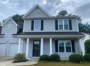 300 Valley Glen Dr, Morrisville, NC 27560