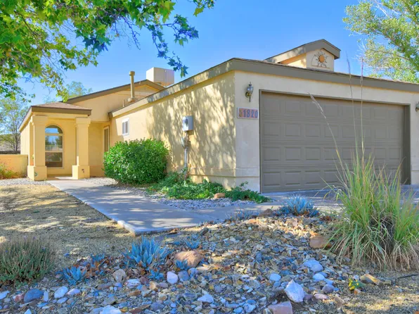 1820 Lee Loop NE, Rio Rancho, NM 87144