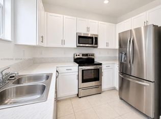 2637 SE 12th St, Homestead, FL 33035