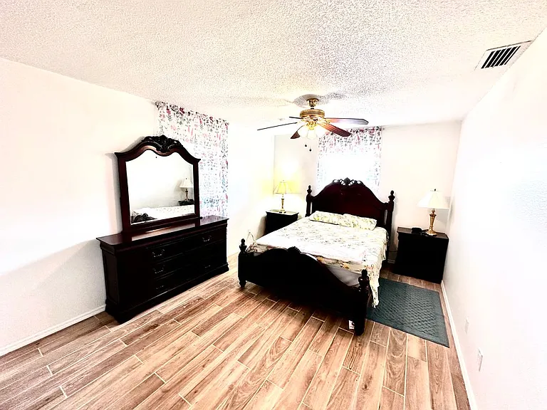 756 Darwin Rd — Photo 7