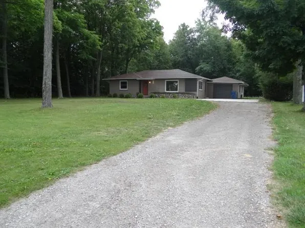 3807 W M 61, Gladwin, MI 48624