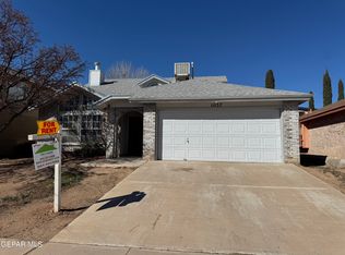 11137 Loma Escondida Dr, El Paso, TX 79934