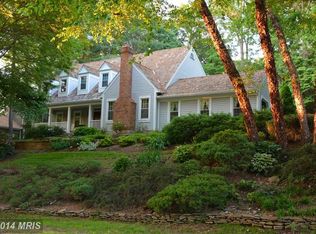 6305 Youngs Branch Dr, Fairfax Station, VA 22039