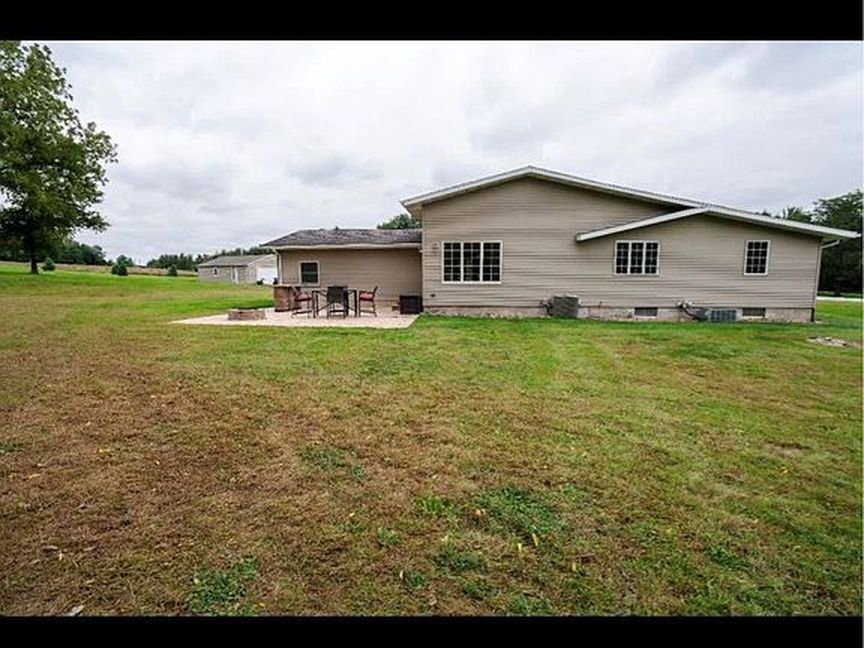 3935 Gilbertville Rd - Property Image