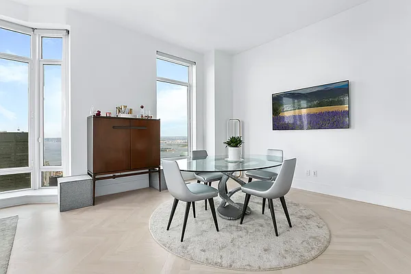 Rented by Corcoran | media 11