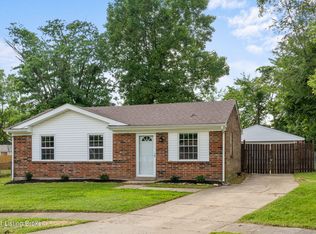 5603 Oakridge Pl, Louisville, KY 40229