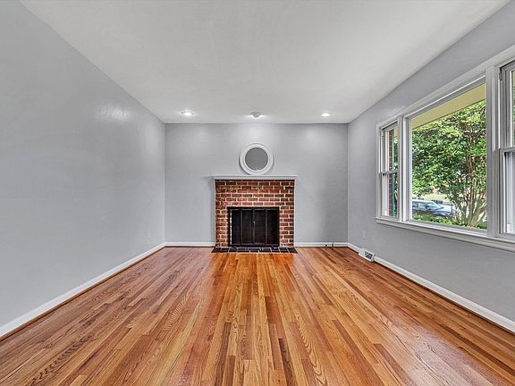 4th image of 101 Sunnydale Ct