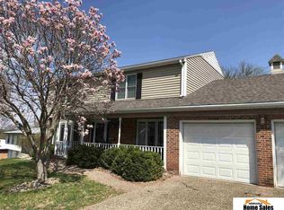 4209 Terrace Dr, Omaha, NE 68134