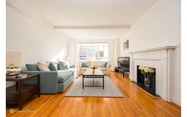 Rented by Douglas Elliman | media 3