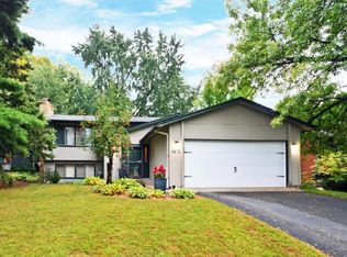 4872 Churchill St N, Shoreview, MN 55126