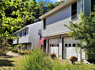 20 Stone Rd, Kennebunkport, ME 04046