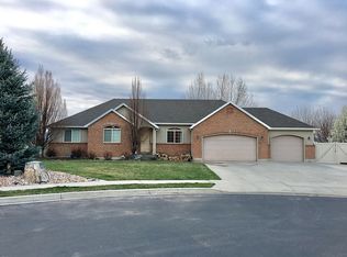 679 E Jerrys Cv, Salem, UT 84653