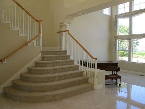 5th image of 5831 Algonquin Way