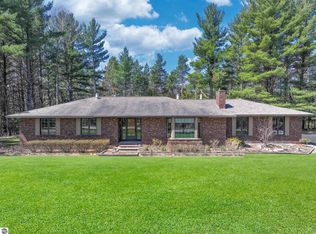 7021 Cook Rd, Williamsburg, MI 49690