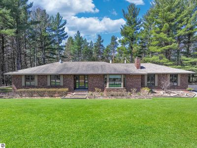 7021 Cook Rd, Williamsburg, MI, 49690