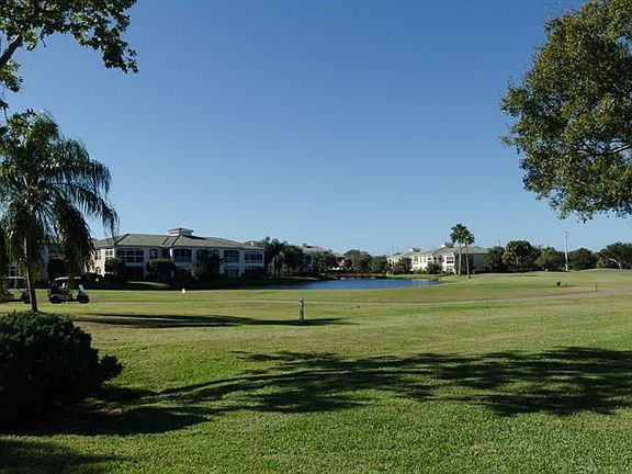 4th image of 766H Avenida Estancia