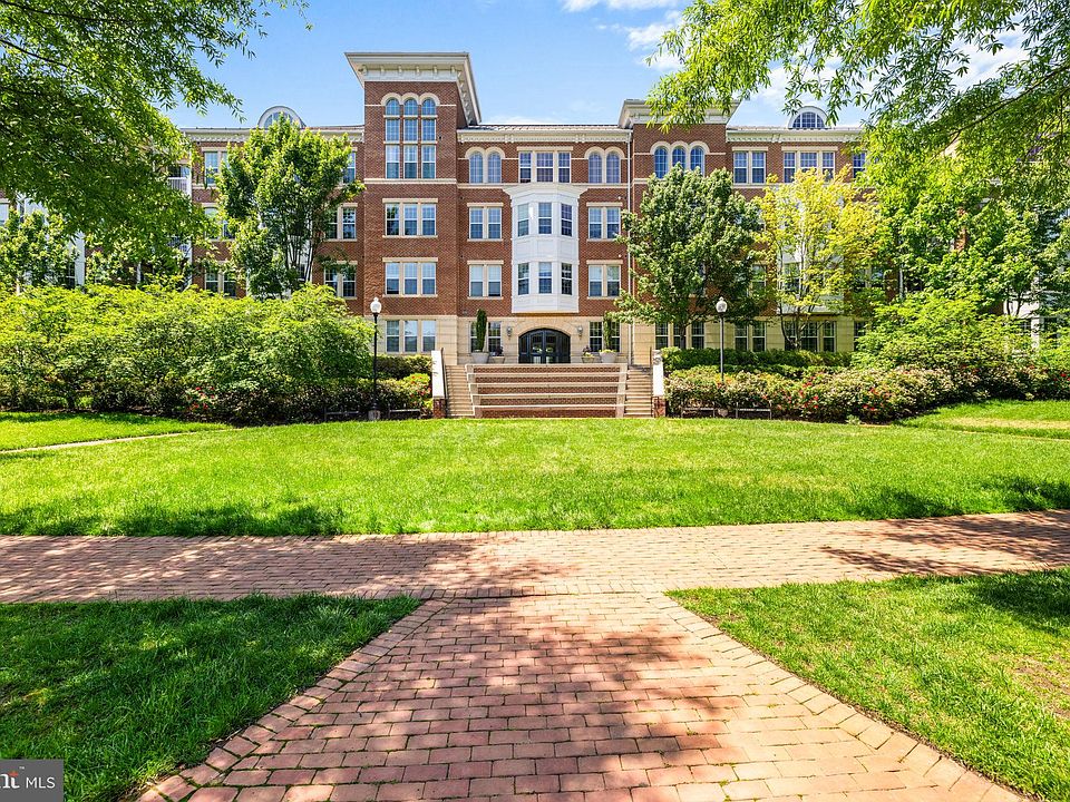 1st image of 400 Cameron Station Blvd APT 120