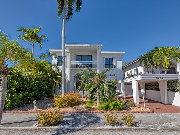 2nd image of 1003 Casa Marina Ct