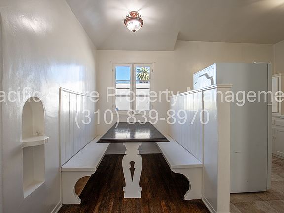 4th image of 559 N Alexandria Ave APT G