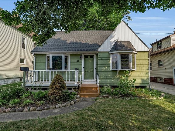 2nd image of 42 Tindle Ave