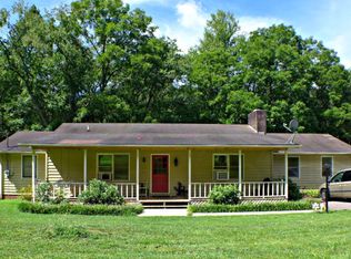 211 Meadowbrook Ln, Franklin, NC 28734